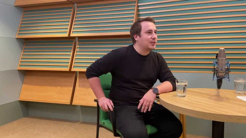 Background ČT24 - Martin Bartkovský