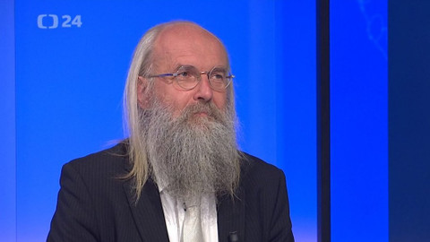 90’ ČT24 - Paní Novák, nebo paní Nováková?