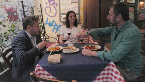 Manu a Matěj - 9/10 Neapol – Nudle a ragú