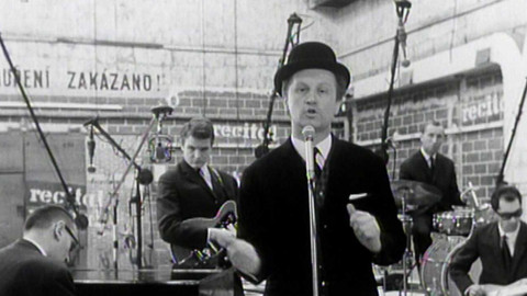 Zemský ráj to na poslech - Oči má sněhem zaváté