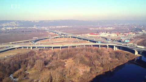 Příběhy staveb - Majestátní silniční estakáda z Lahovic do Slivence