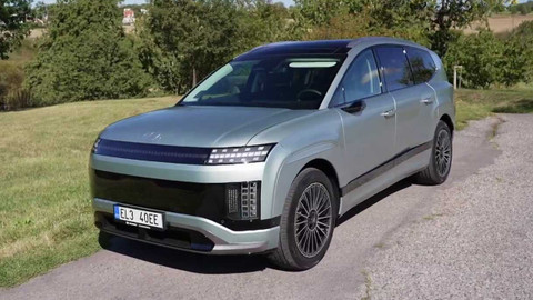 Auto moto svět - Auto moto test