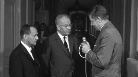 Příloha Televizních novin - Vláda k usnesení o mládeži