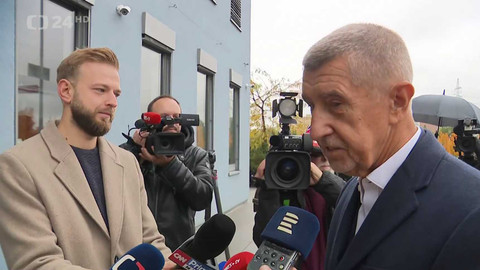 90’ ČT24 - Jednání o nové vládě – bude v ní i Turek?