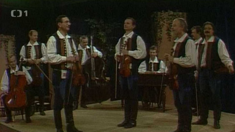 Písničky s ozvěnou - Písničky na únor