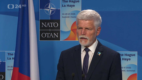 90’ ČT24 - Summit NATO v Haagu – kolik mají státy dávat na svou obranu?