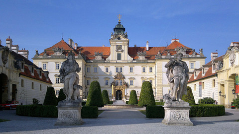 Kaple – duše rodů - 4/5 Valtice