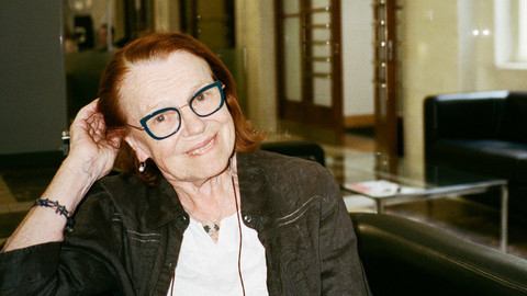 Artoulky - Iva Janžurová – Praha