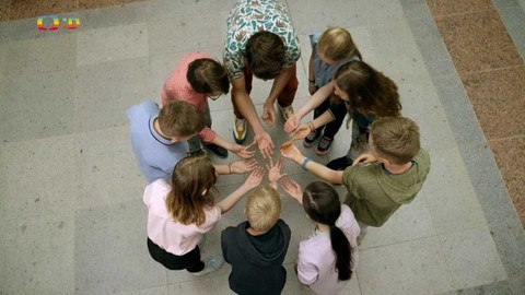 Zvěd - 2/5 Dějiny života