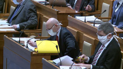 Záznam z jednání schůze Senátu PČR - 18. března 2020