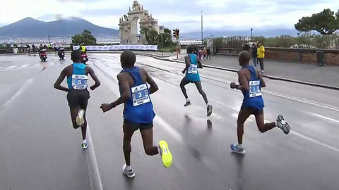 Sportovní běh a chůze - Neapolský půlmaraton