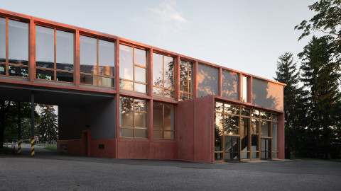 Česká cena za architekturu - Přístavba ZŠ a MŠ ve Studenci