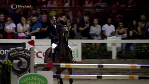Jezdectví - Noční Velká cena Ptýrova