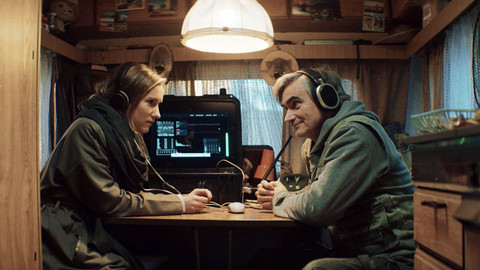 Boží mlýny - 6/6 Asijská růže - zlomená květina