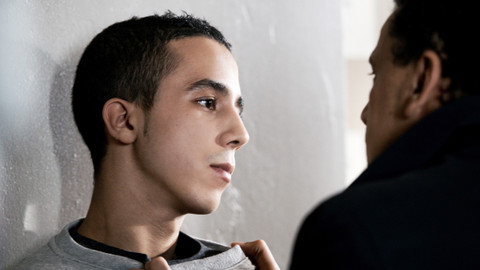 Inspektorka Candice Renoirová - 3/10 Srdci neporučíš