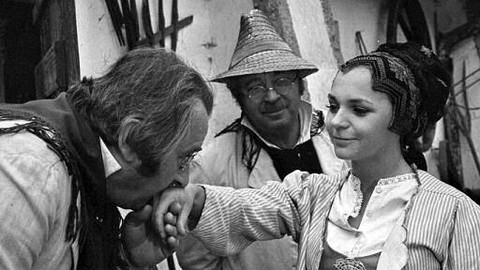 Byli jednou dva písaři - 7/10 Divadlo