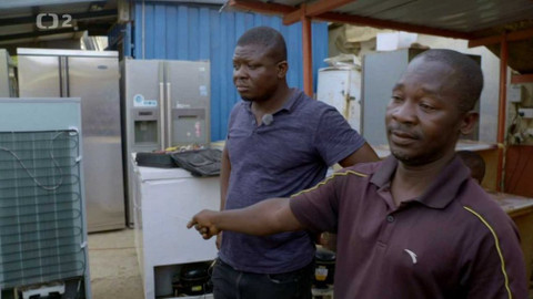 Evropa dnes - Pašeráci odpadu (2/2)