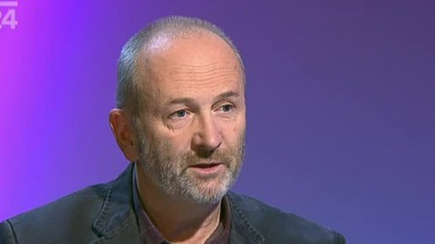 Před půlnocí - 25. listopadu 2011