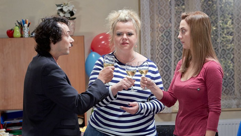 Marta a Věra - 7/8 Večírek