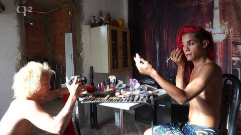 Queer - Děti favely