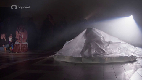 Performance Art Festival: Těla touží uvěřit - Dominik Styk - Pissed Prophet