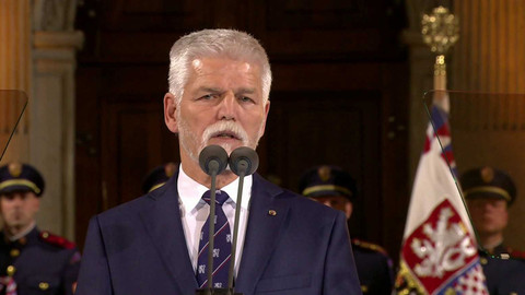 90’ ČT24 - Reforma penzijního systému ve sněmovně