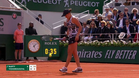 Roland Garros 2019 - Markéta Vondroušová - Ashleigh Bartyová