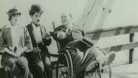 Grotesky - Chaplin opatrovníkem nemocných