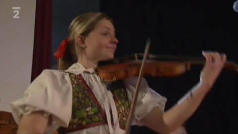 Folklorika - Skrze Futra na Horňácko