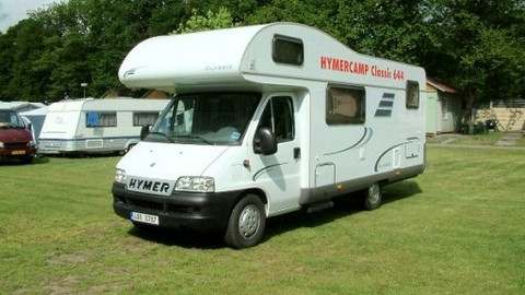 Auto Moto Revue - 25. června 2005