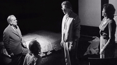 Národní divadlo: Mýtus a realita - 7/10 Pomalý sestup