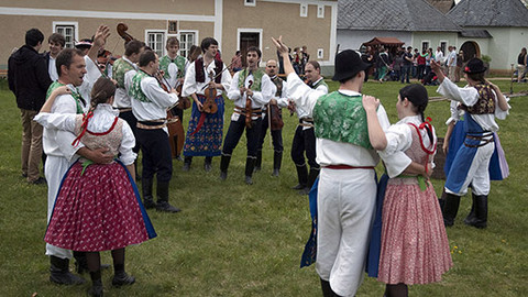 Folklorika - Skanzeny