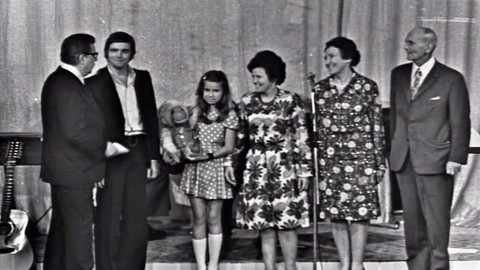 Zpívá celá rodina - Zpívá celá rodina 2