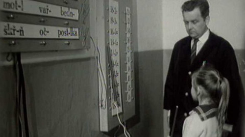 Archiv ČT24 - Škola hrou