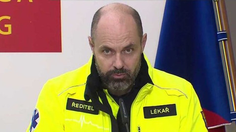 90’ ČT24 - Česko - omezení pohybu a uzavřené obce