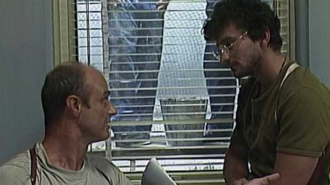 Případ s černým vzadu