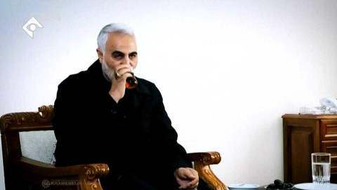 90’ ČT24 - Pomsta za smrt Solejmáního?