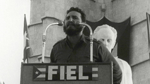 Šílený svět studené války - 3/8 Revoluce