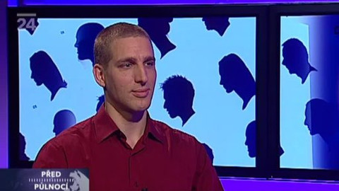 Před půlnocí - 22. dubna 2012