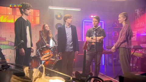 Pětka z garáže - 4/16 Nahrávání ve studiu