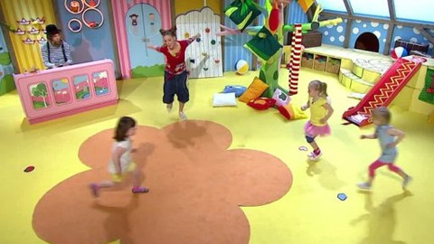 Hýbánky - Sediemdesiat sukieň mala