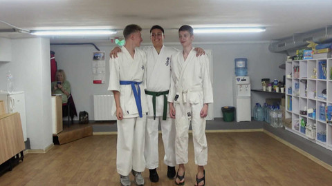 Generace: Nika - 2/10 Kosťa