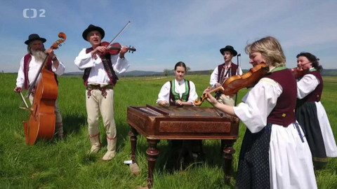 Folklorika - Zahraj a namaluj