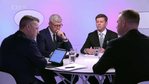 Otázky Václava Moravce - 1. června 12:00