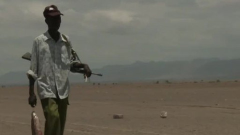 Proč chudoba? - God Is Rain / Bůh je déšť (Rehad Desai / Keňa)