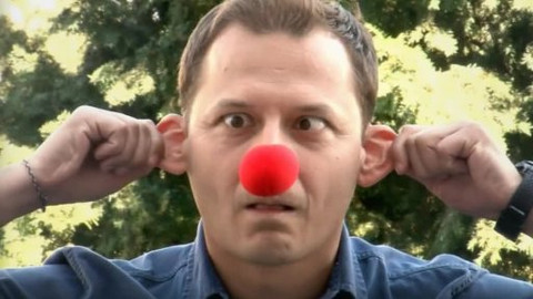 Možná přijde i charita - Osobnosti zpravodajství pomáhají