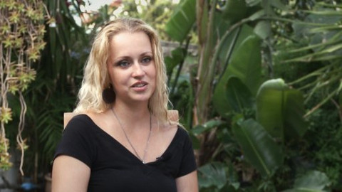 Pot, slzy a naděje - Rozhovor se scenáristkou Lenkou Szántó