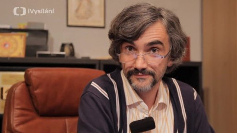 Čtvrtá hvězda - Ředitel Theodor