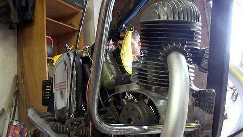 Trabantem Jižní Amerikou - Zrození Jawy