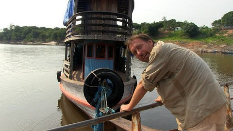 Trabantem Jižní Amerikou - Loď na provázku